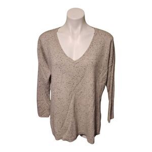 Subtle Luxury Cashmere Wool Gray Black Speckled Womens Size Medium-Large Sweater
